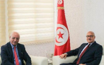 جلسة عمل بين وزير الفلاحة ورئيس الاتحاد التونسي للفلاحة والصيد البحري.